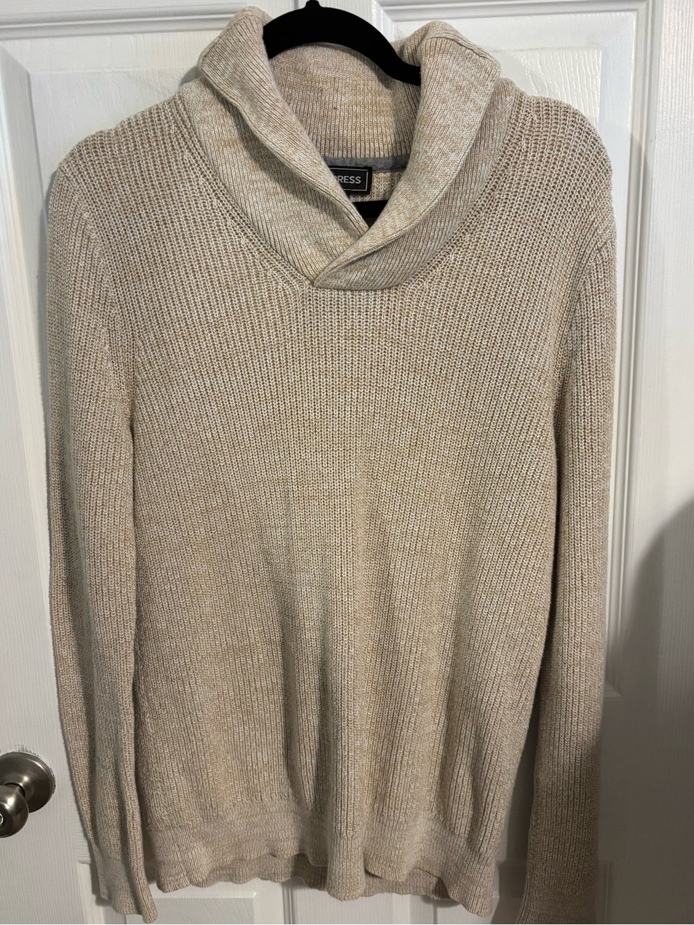 😍Express %100 Cotton Women's Beige Sweater Size Medium